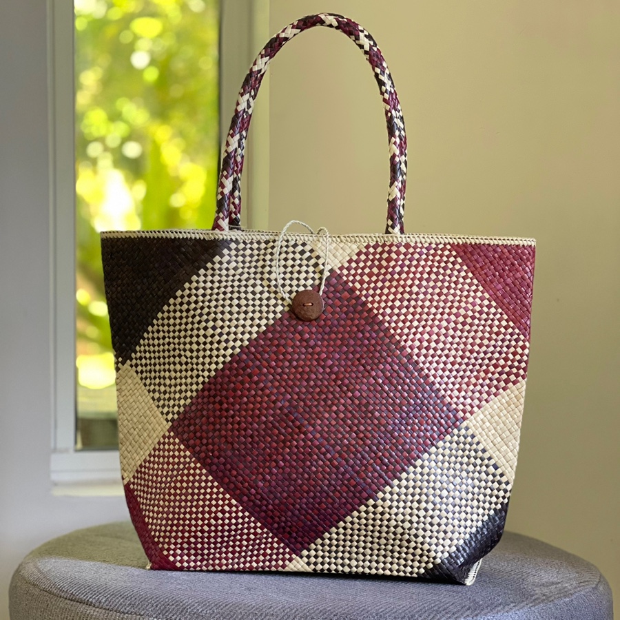 Embun Embun. Handwoven Mengkuang Tote Bag